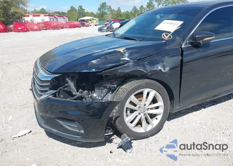 2020 Volkswagen Passat 2.0T Se z USA, uszkodzony, nr VIN 1VWSA7A3XLC016049